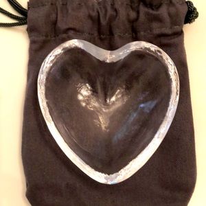 Simon Pearce heart shaped dish